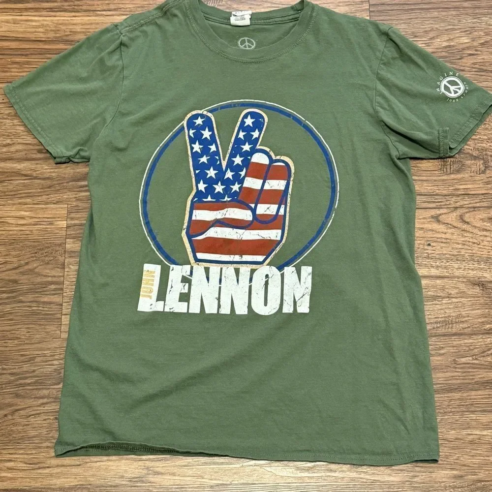 Gildan Softstyle Ring Spun John Lennon Short Sleeve T-Shirt Green Size Medium